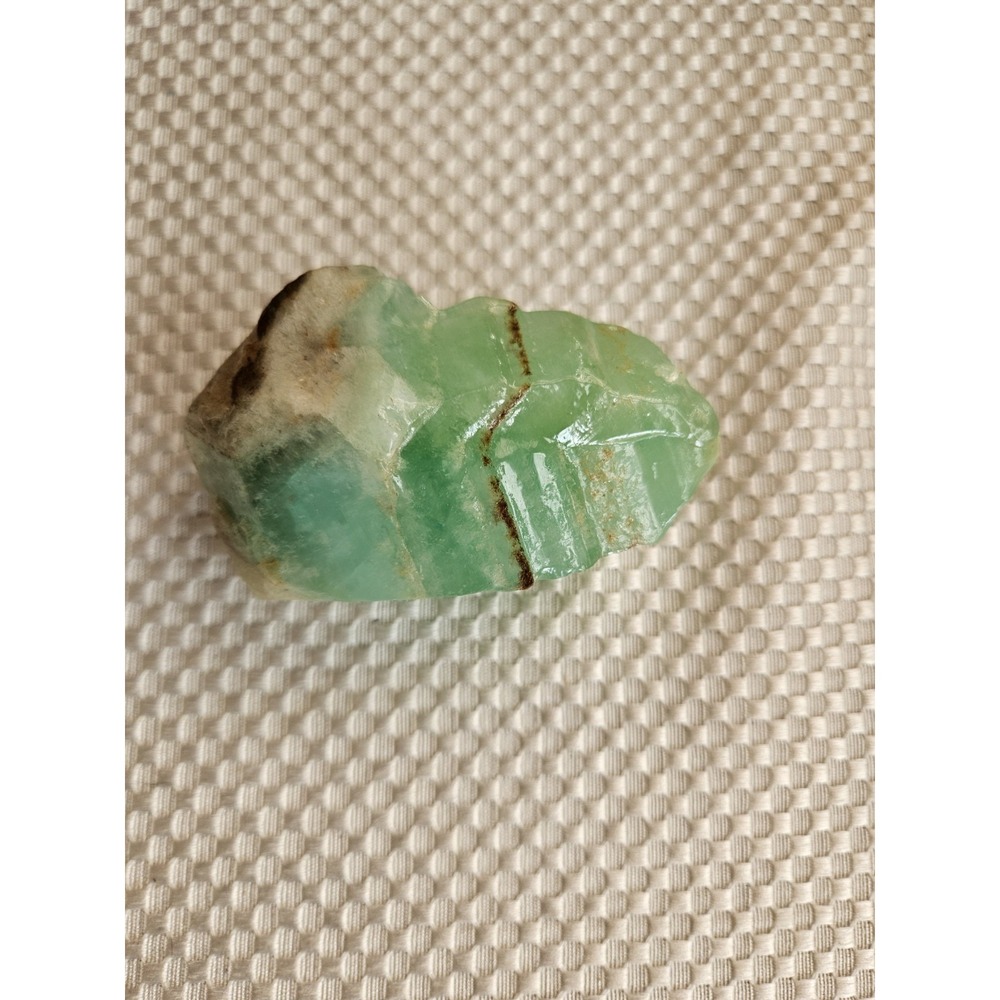 Natural Raw Green Calcite Specimen – Vibrant Waxy Emerald Calcite Chunk